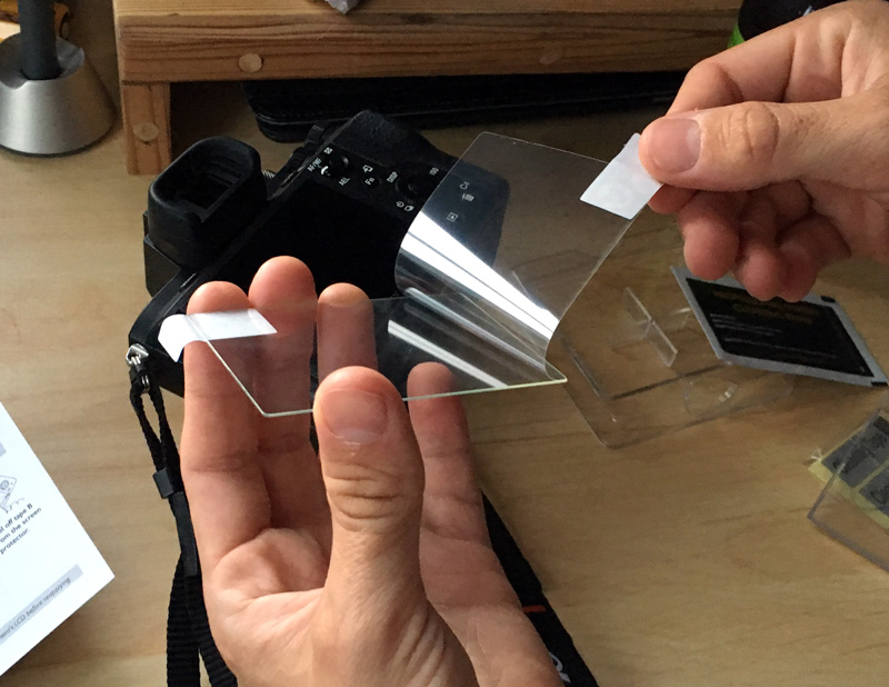 Applying the Vello Screen Protector to the Sonly A7II